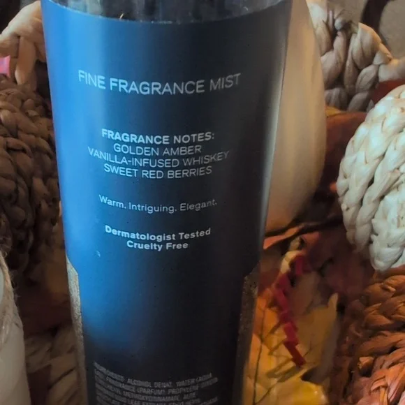 Bath & Body Works Sweet Whiskey Fragrance Mist - Black and Gold - Picture 3 of 4